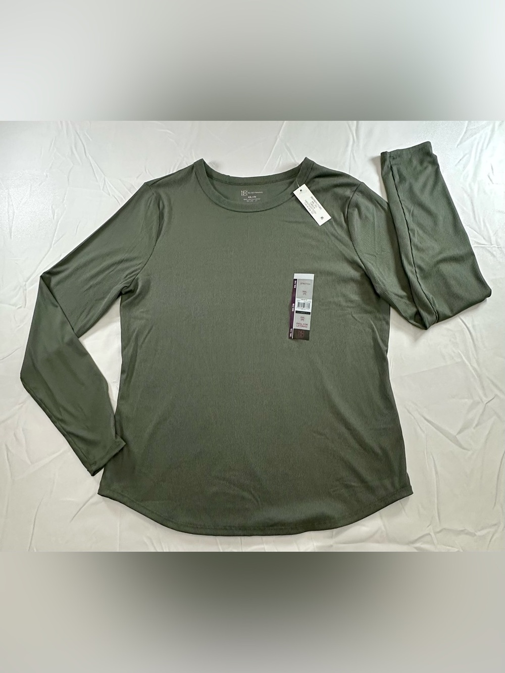 No Boundaries Juniors Long-Sleeve Crew Neck Shirt - Olive Green